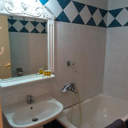 Apartment Themis