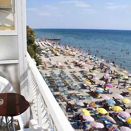 Themis Apartment