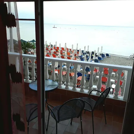 Themis Apartment Paralia Katerinis
